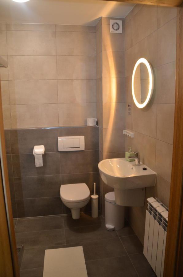 Hotel Tenis Chrzastowice Экстерьер фото